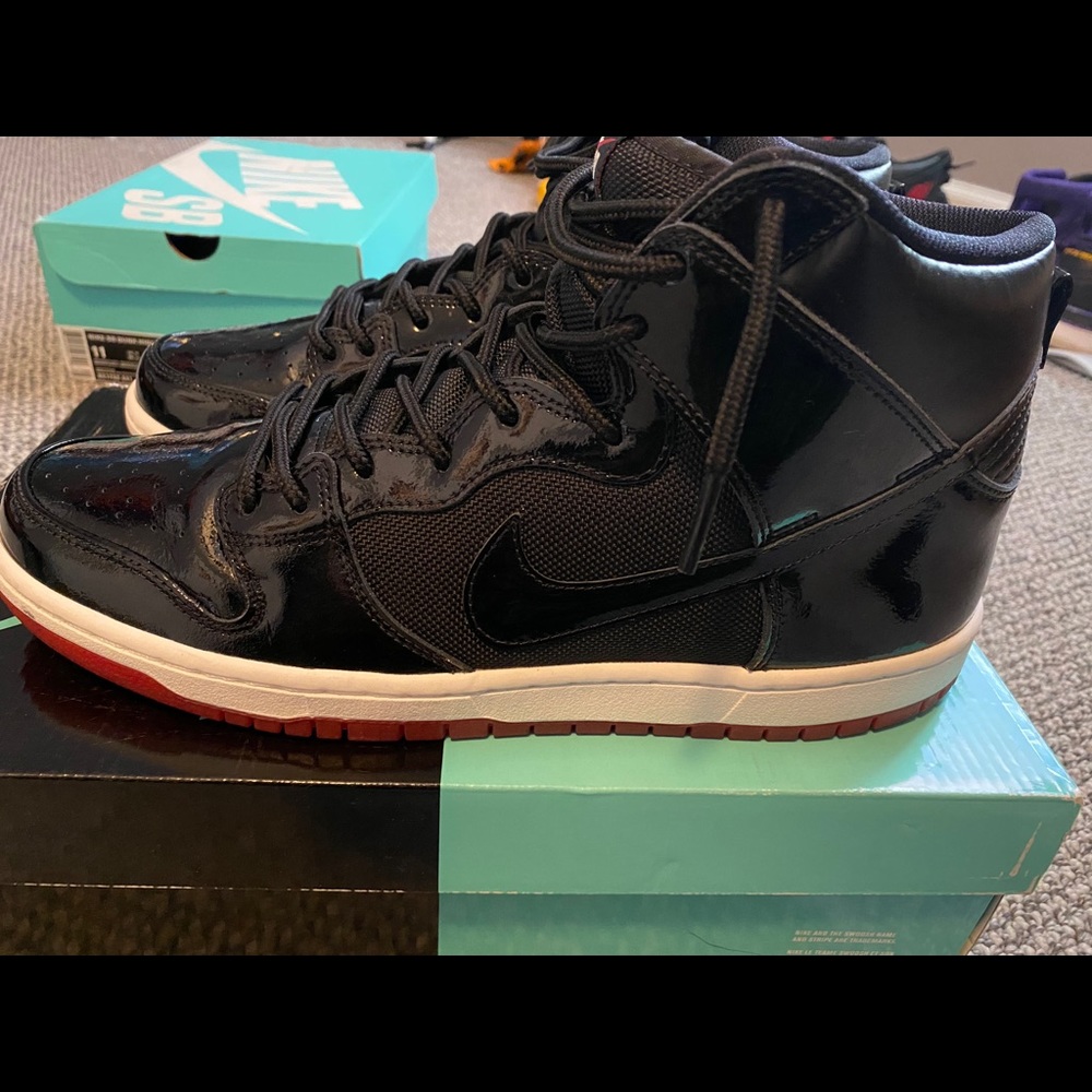 NIKE SB BRED HIGH WORN LIGHTLY 1 TIME